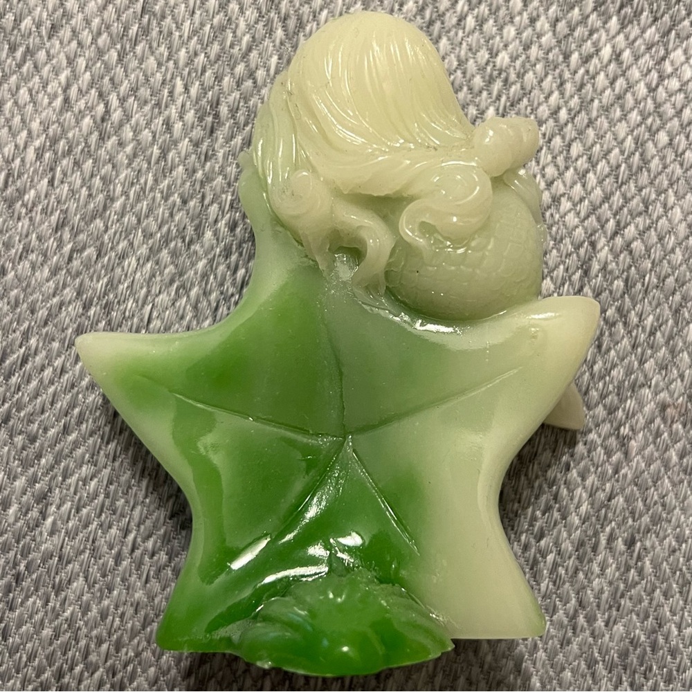 Glow in the Dark Mermaid Decor Piece - Picture 3 of 4
